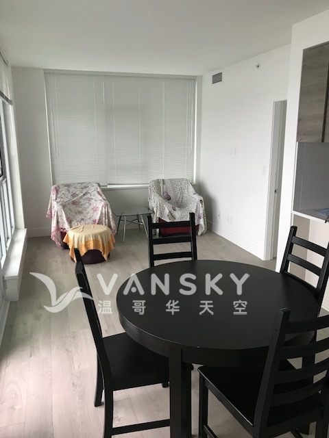 250225075112_Living Room 1.jpg